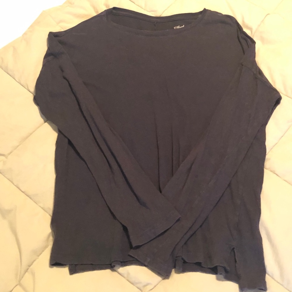 Long sleeve tee